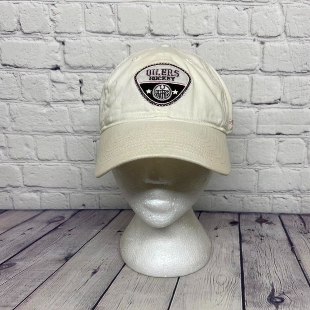 Oilers Hockey Women's Dad Hat Reebok Baseball Cap Edmonton Oilers - Staining